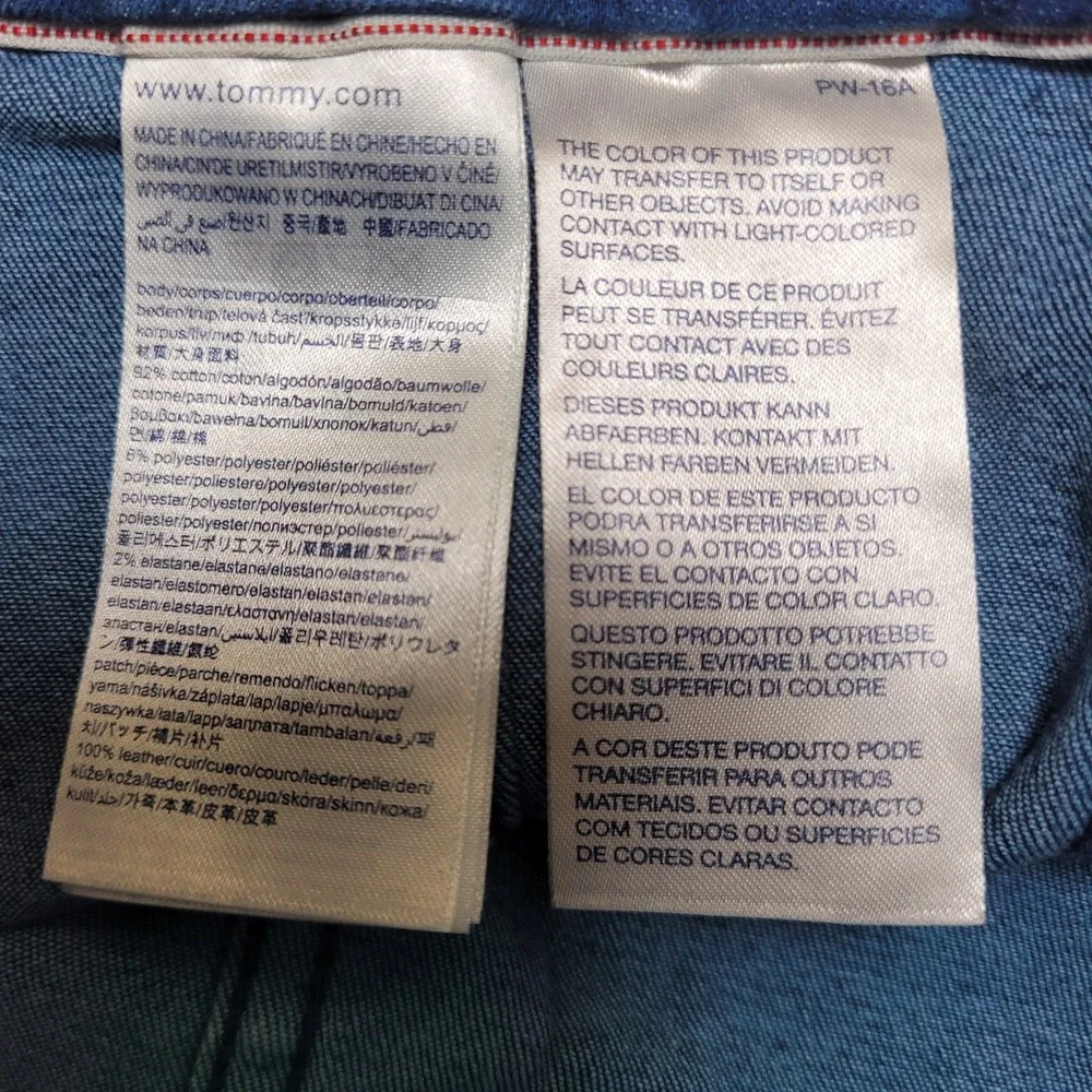 Womens Tommy Hilfiger Blue‎ Jean mini skirt.  Size 2.